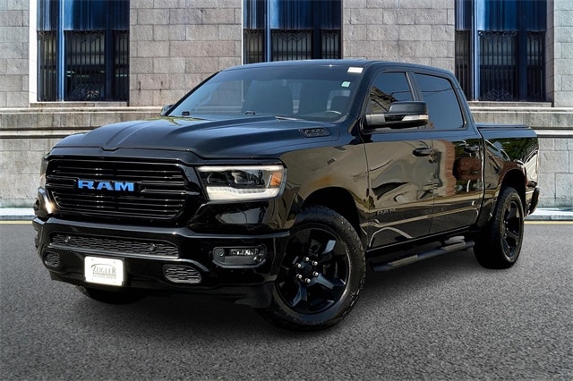 Used 2019 RAM Ram 1500 Pickup Big Horn/Lone Star with VIN 1C6SRFFT0KN736355 for sale in Downers Grove, IL