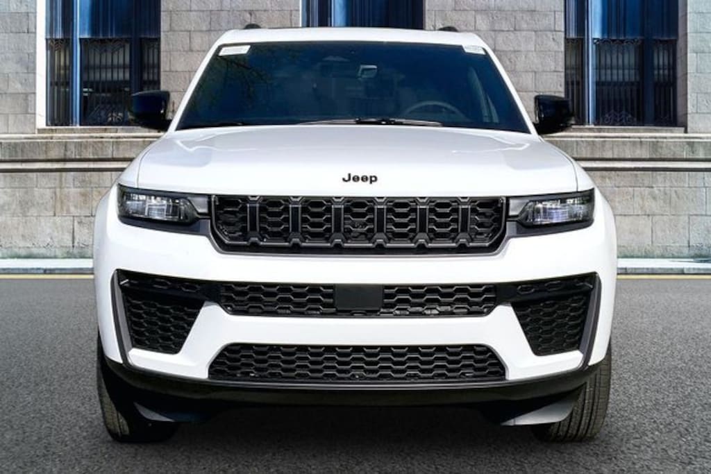 New 2026 Jeep Grand Cherokee L Altitude Sport Utility