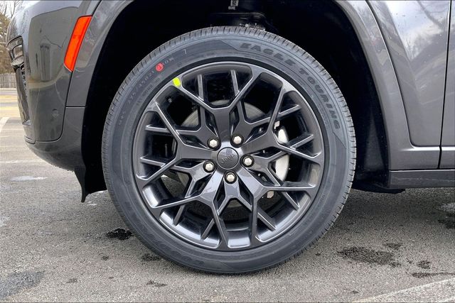 2026 JEEP GRAND CHEROKEE L - Image 12