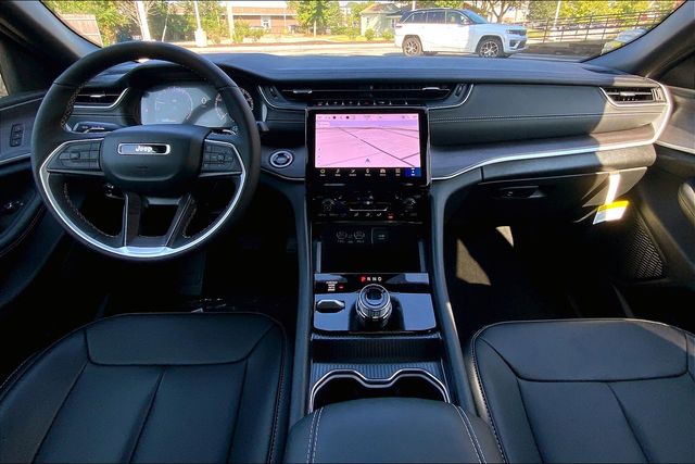 2025 JEEP GRAND CHEROKEE L - Image 5