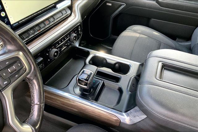 2022 CHEVROLET SILVERADO - Image 17