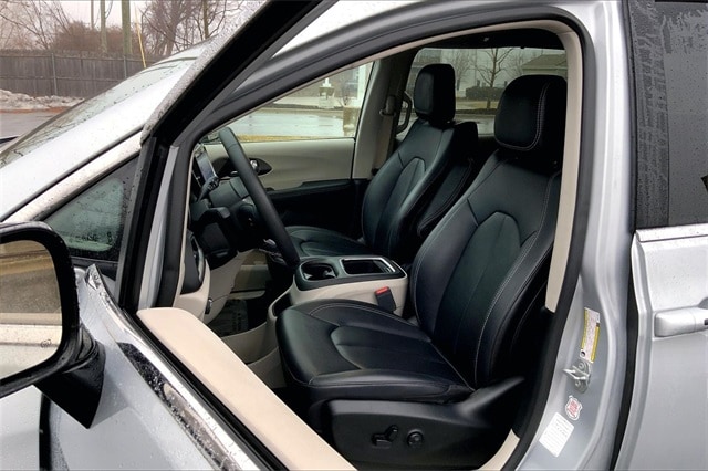 2024 CHRYSLER PACIFICA - Image 23