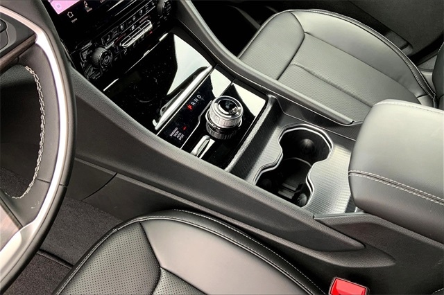 2025 JEEP GRAND CHEROKEE L - Image 7