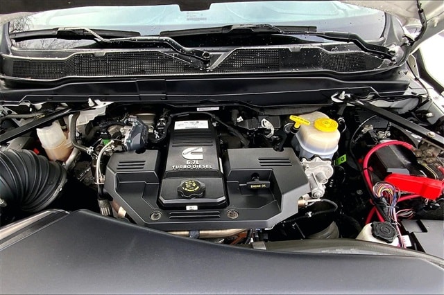 2023 RAM 3500 - Image 10