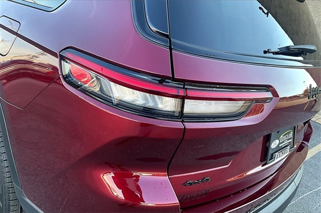 2025 JEEP GRAND CHEROKEE L - Image 29