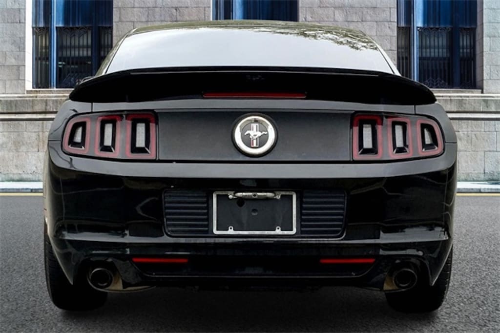 Used 2014 Ford Mustang  Coupe