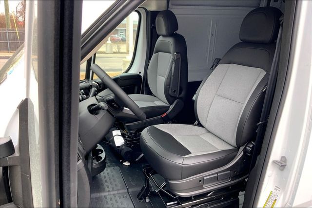 2026 RAM PROMASTER 1500 - Image 9