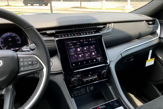 2025 JEEP GRAND CHEROKEE L - Image 6