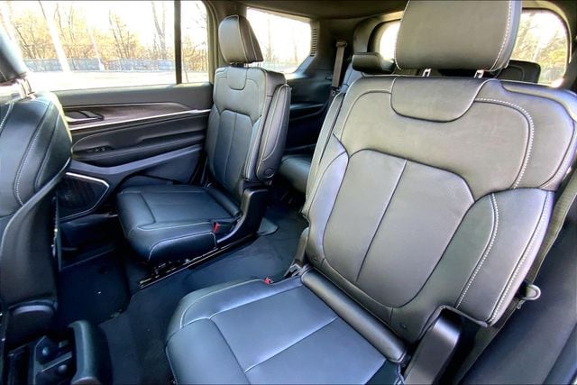 2026 JEEP GRAND CHEROKEE L - Image 10