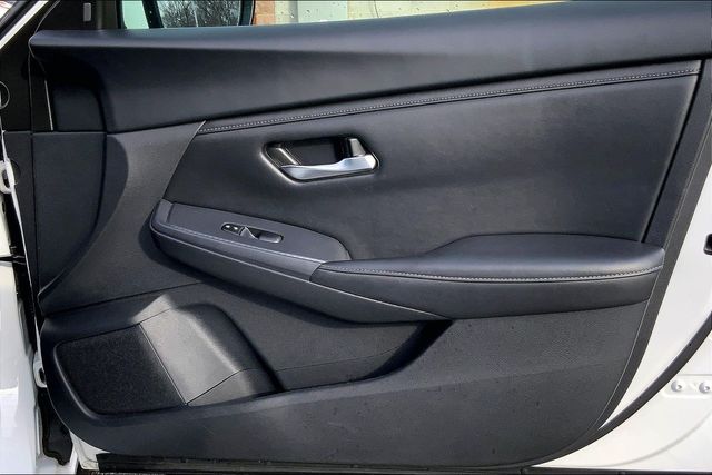 2023 NISSAN SENTRA - Image 23