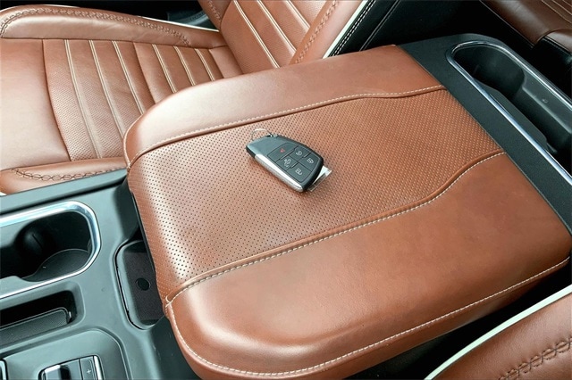 2023 GMC SIERRA - Image 13