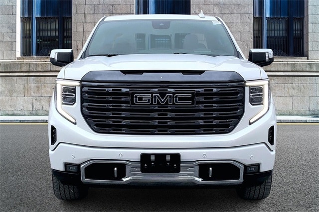 2023 GMC SIERRA - Image 3
