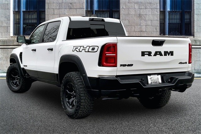 2025 RAM 1500 - Image 11