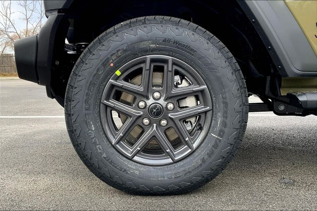2025 JEEP WRANGLER - Image 12