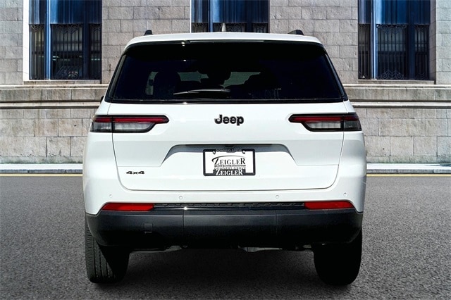 2025 JEEP GRAND CHEROKEE L - Image 4
