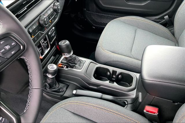 2026 JEEP GLADIATOR - Image 7