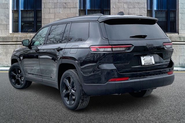 2025 JEEP GRAND CHEROKEE L - Image 3