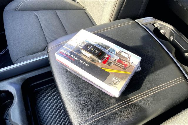 2022 RAM 1500 - Image 13