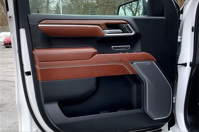 2023 GMC SIERRA - Image 23