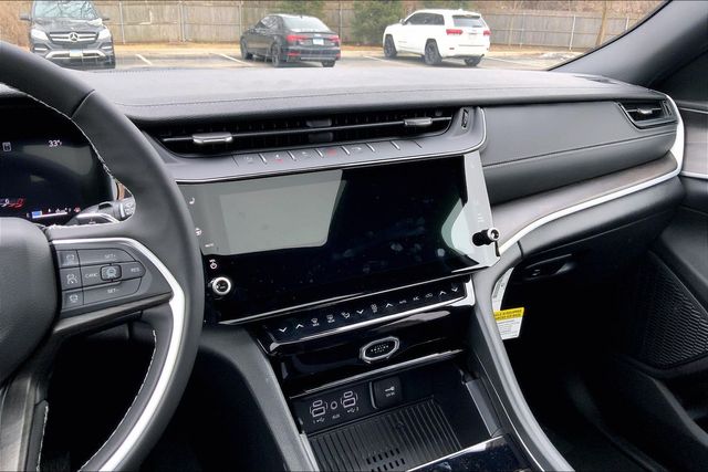 2026 JEEP GRAND CHEROKEE - Image 6