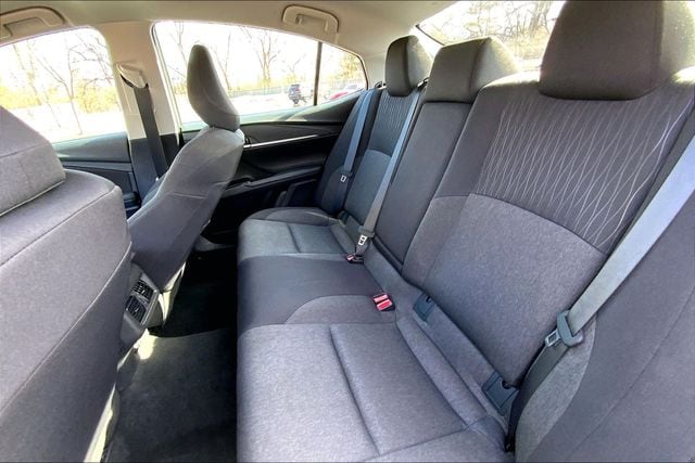 2025 TOYOTA CAMRY - Image 25