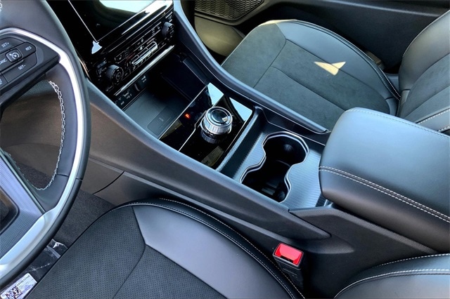 2025 JEEP GRAND CHEROKEE L - Image 7