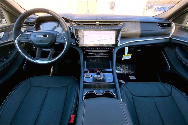 2026 JEEP GRAND CHEROKEE - Image 5