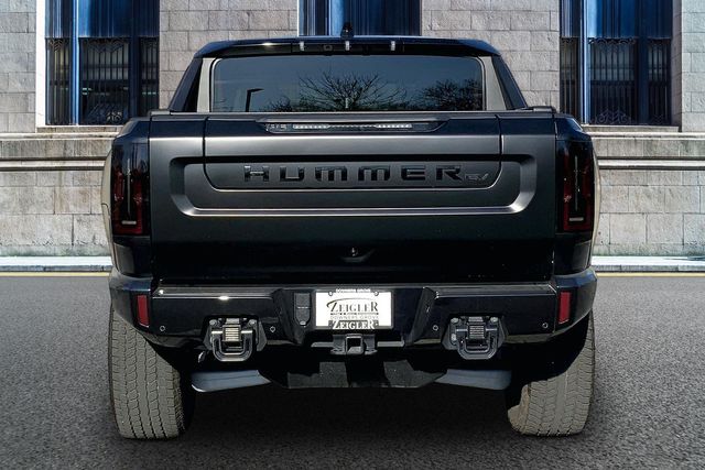 2025 GMC HUMMER EV PICKUP - Image 4