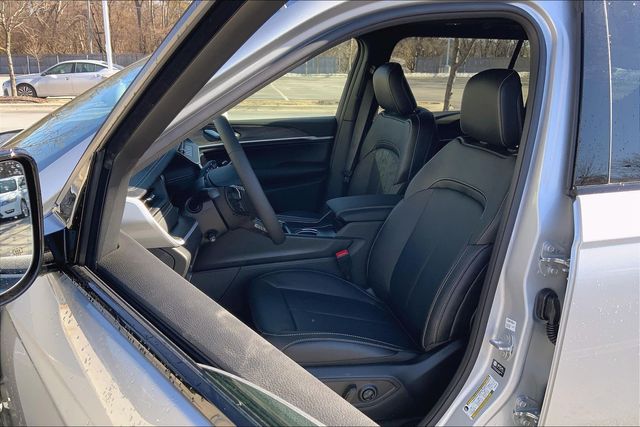 2026 JEEP GRAND CHEROKEE L - Image 9