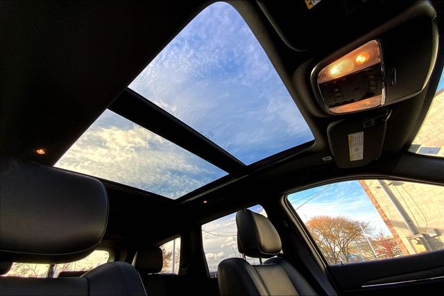 2022 JEEP GRAND CHEROKEE - Image 22