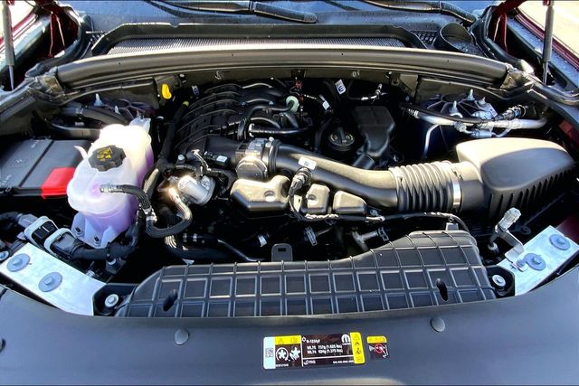 2025 JEEP GRAND CHEROKEE - Image 11