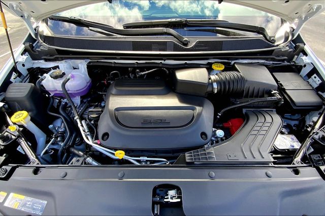 2026 CHRYSLER PACIFICA - Image 11