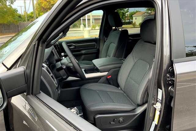 2026 RAM 1500 - Image 9