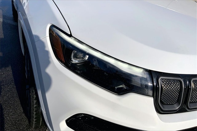 2022 JEEP COMPASS - Image 27