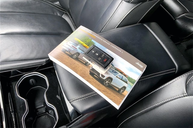 2023 JEEP GRAND CHEROKEE L - Image 13