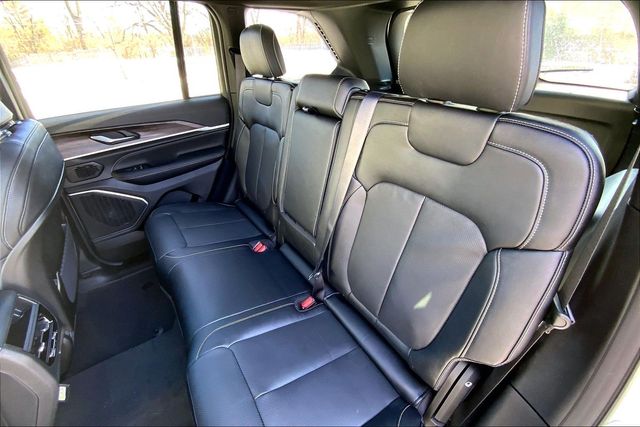 2026 JEEP GRAND CHEROKEE - Image 10