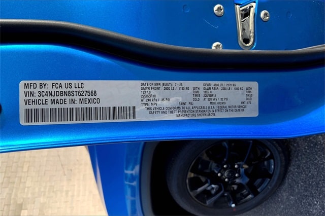 2025 JEEP COMPASS - Image 13