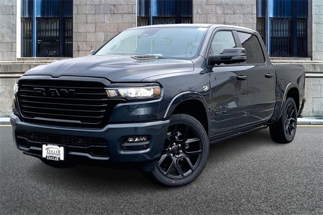 2026 RAM 1500 - Image 2