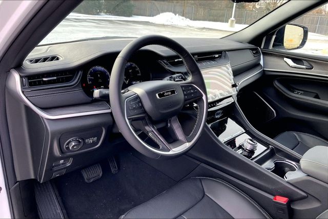 2026 JEEP GRAND CHEROKEE - Image 8