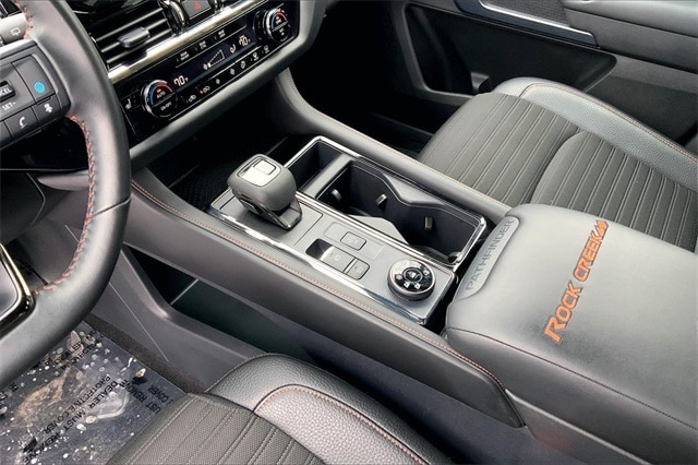 2025 NISSAN PATHFINDER - Image 17