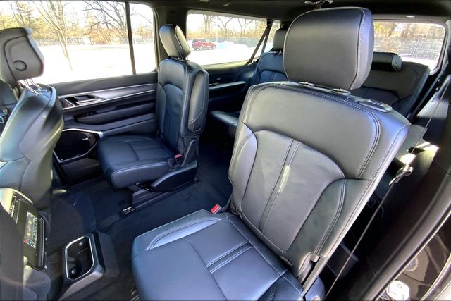 2026 JEEP GRAND WAGONEER L - Image 10