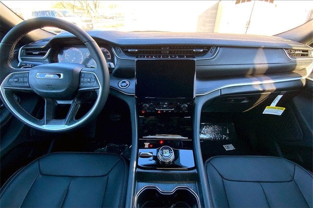 2025 JEEP GRAND CHEROKEE - Image 5