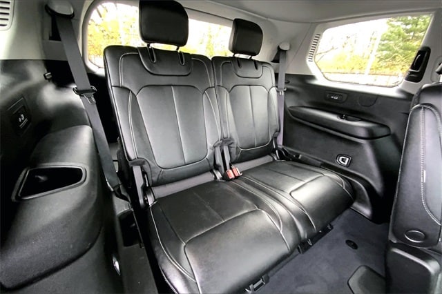 2023 JEEP GRAND CHEROKEE L - Image 27