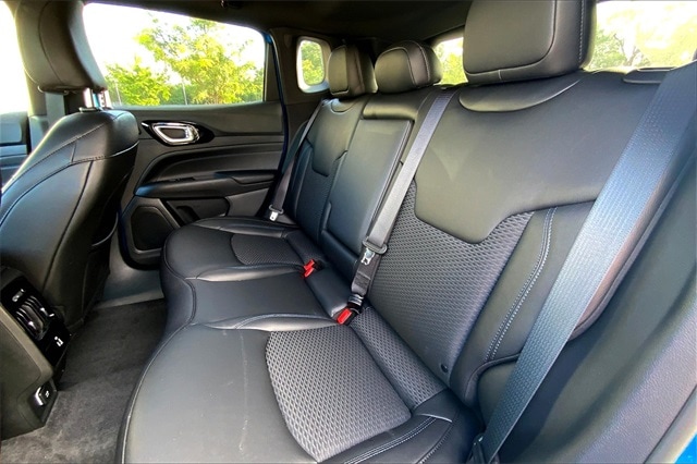 2025 JEEP COMPASS - Image 10