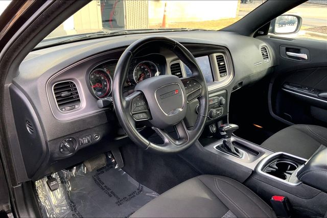 2023 DODGE CHARGER - Image 13