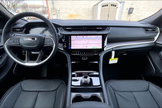 2026 JEEP GRAND CHEROKEE - Image 5