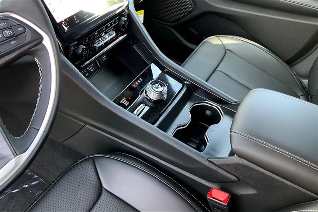 2025 JEEP GRAND CHEROKEE - Image 7