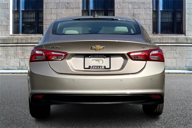 2024 Chevrolet Malibu Premier 2LT photo 4