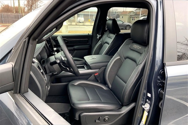 2026 RAM 1500 - Image 9