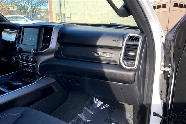 2022 RAM 1500 - Image 16